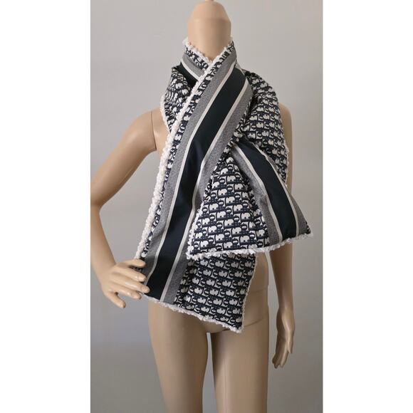 Christian Dior Blue Multicolor Oblique Diorissimo Logo Oversized Scarf - Picture 8 of 10